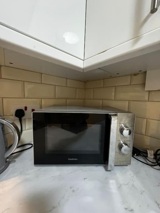 Entire 1Bed Stratford Westfield Daire Londra Dış mekan fotoğraf