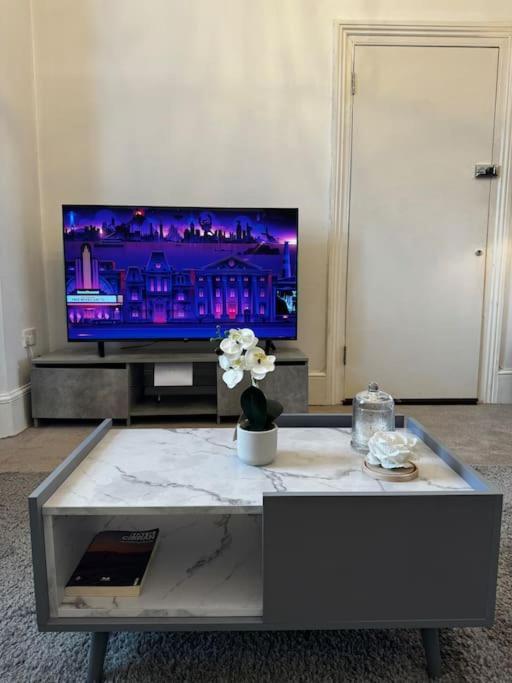 Entire 1Bed Stratford Westfield Daire Londra Dış mekan fotoğraf