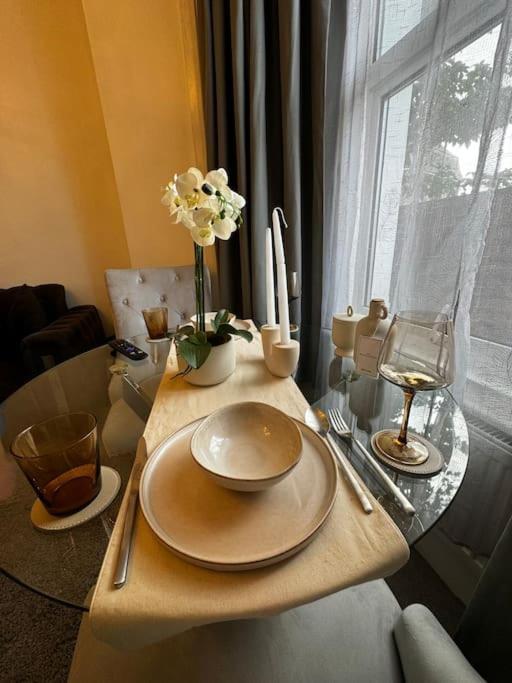 Entire 1Bed Stratford Westfield Daire Londra Dış mekan fotoğraf