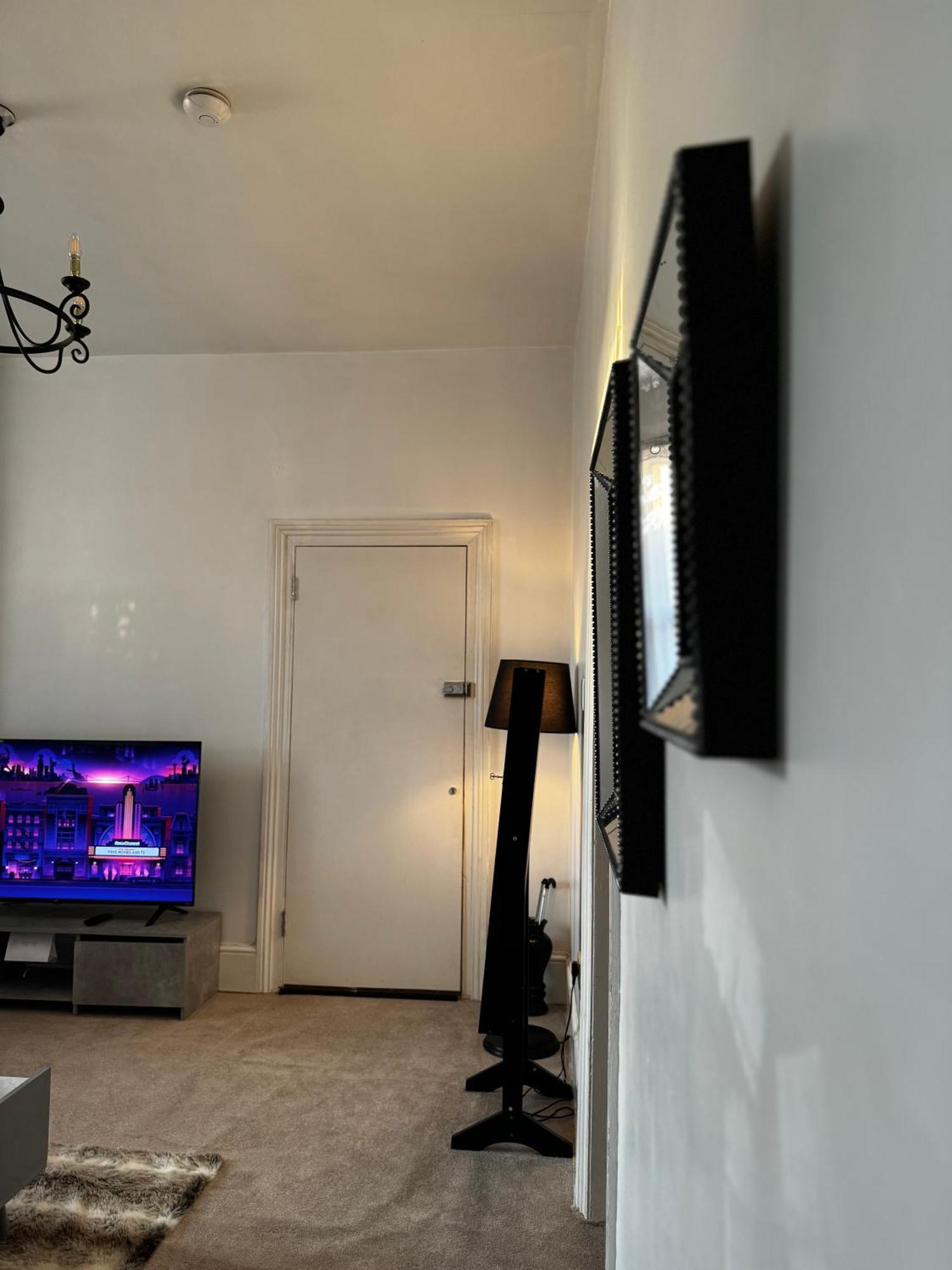 Entire 1Bed Stratford Westfield Daire Londra Dış mekan fotoğraf