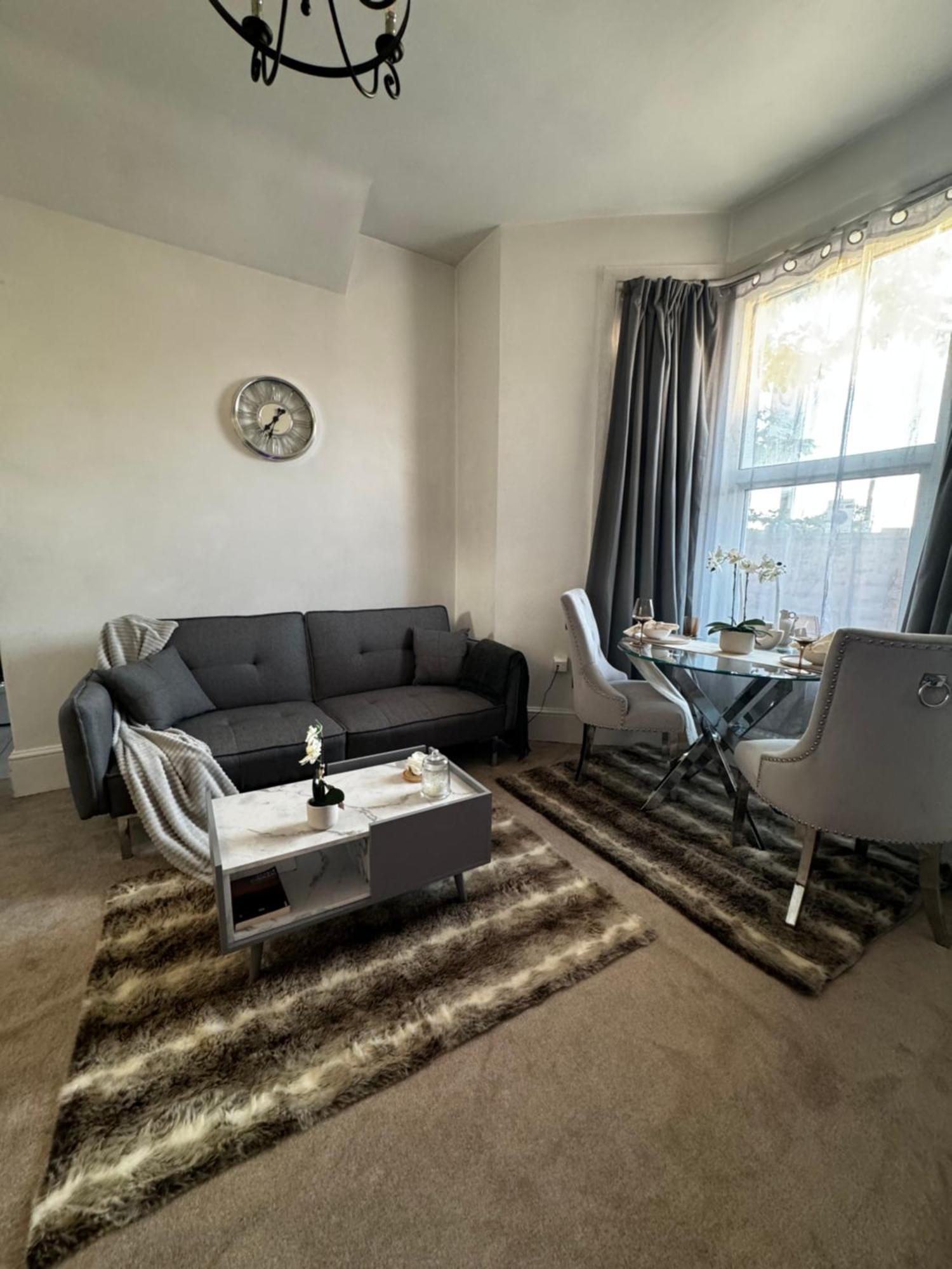Entire 1Bed Stratford Westfield Daire Londra Dış mekan fotoğraf